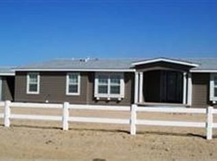 32479 Rodeo Rd, Helendale, CA 92342
