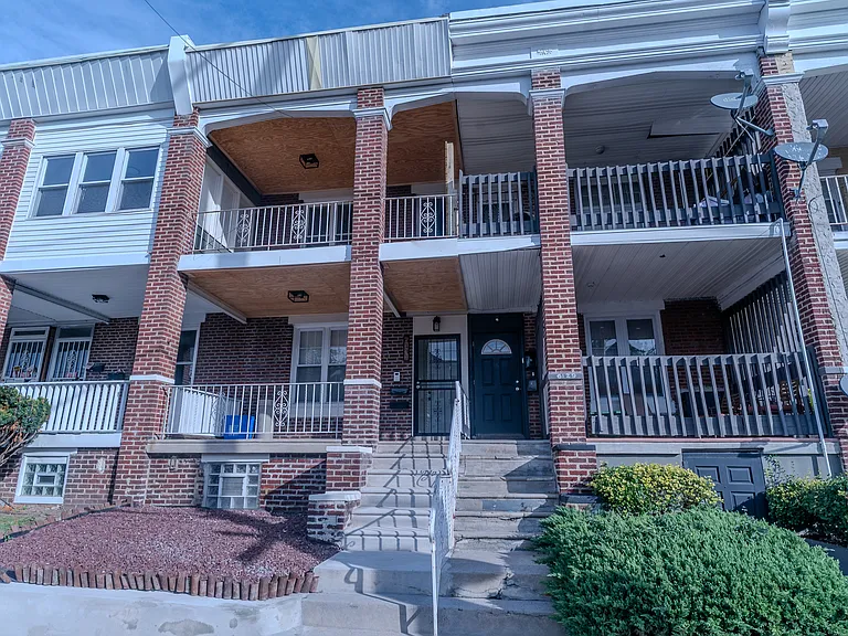 Exterior 2
