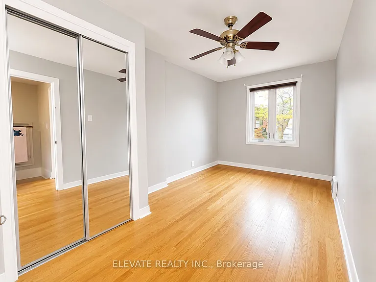 129 Essex St N #1 — Photo 9