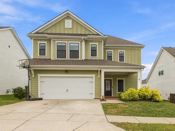 952 Carraway Ln, Spring Hill, TN 37174