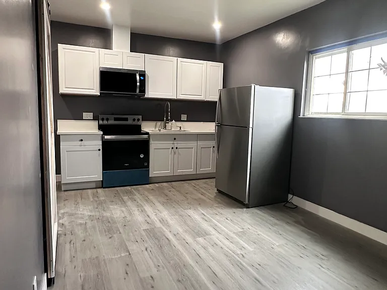3600 Evalee Ln #ADU — Photo 3