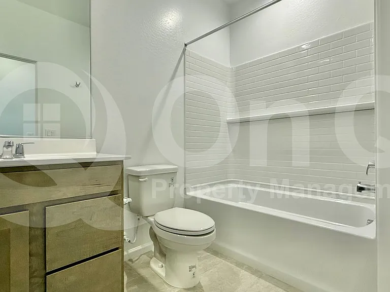 3254 N 98th Ln — Photo 10