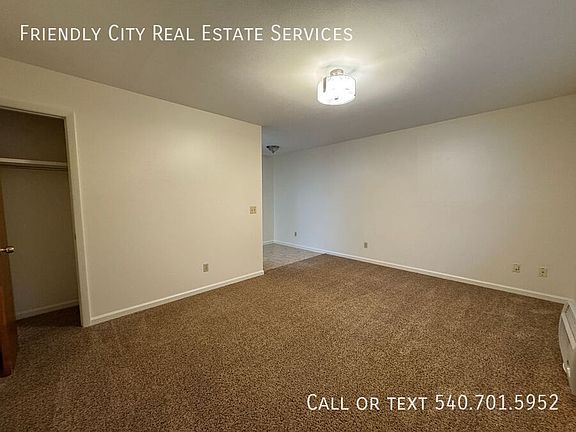 4th image of 1115 Lincolnshire Dr APT C