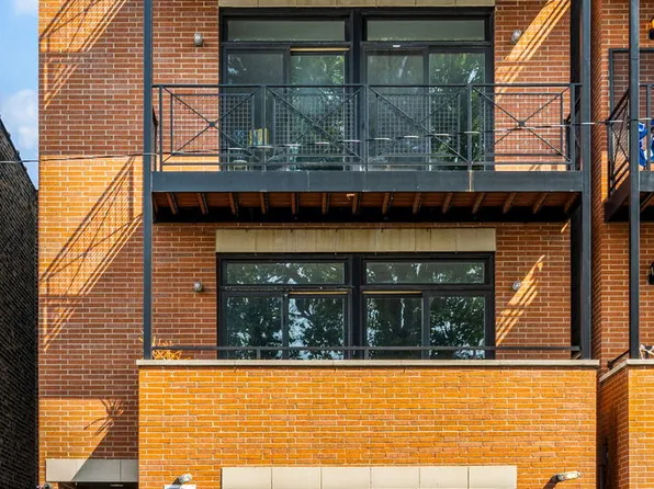 3134 W Walton St Unit 4, Chicago, IL 60622