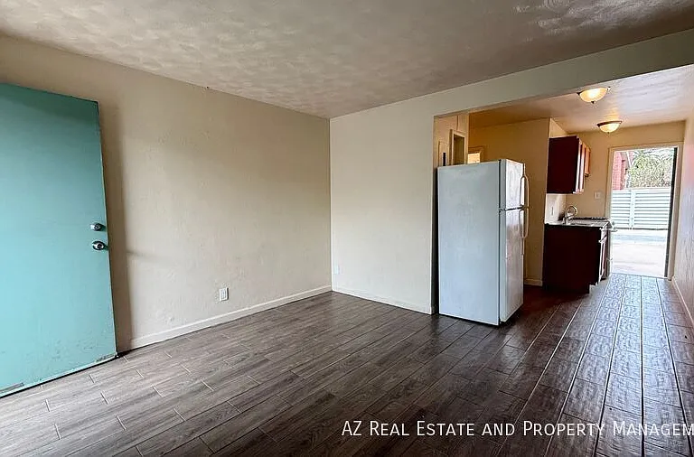 829 N 4th Ave #12 — Photo 11