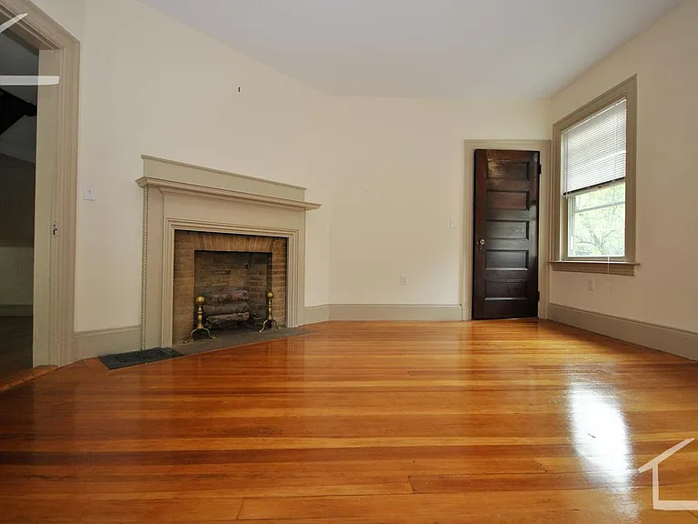 64 Englewood Ave #2 — Photo 9
