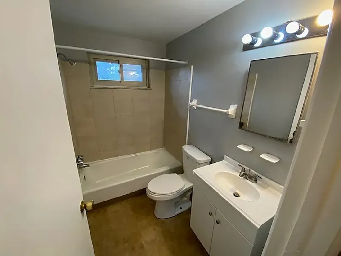5788 Arborwood Dr. — Photo 4