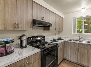 Woodland Creek, Eugene, OR 97402