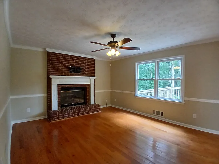 4761 Habersham Way SE — Photo 11