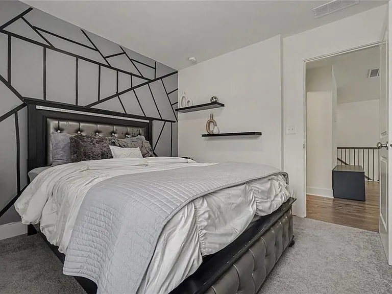 7740 Baron Rd — Photo 17