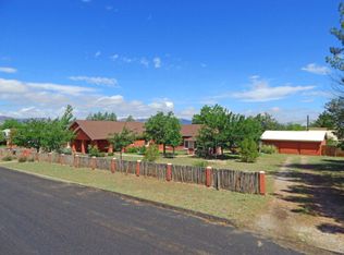 803 E Nations St, Alpine, TX 79830