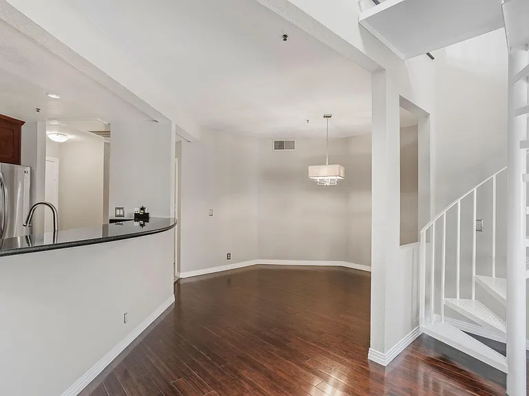 501 E Del Mar Blvd #311 — Photo 7