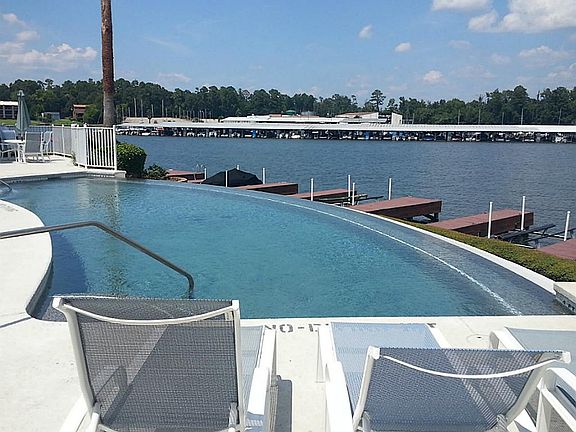 Best Pool View on Conroe!