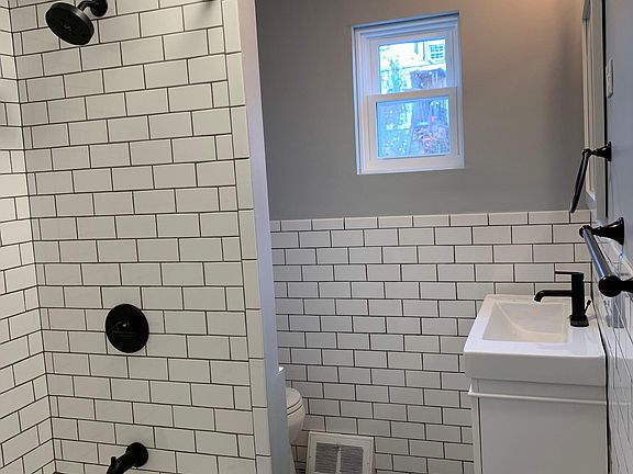 Completely renovated bathroom!