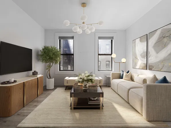 270 West 11th Street image 1 of 8
