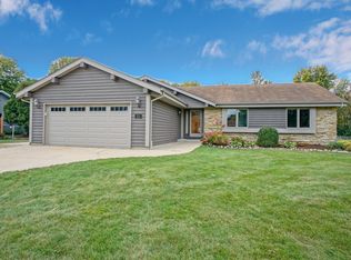 W147N5111 Dolphin Dr, Menomonee Falls, WI 53051