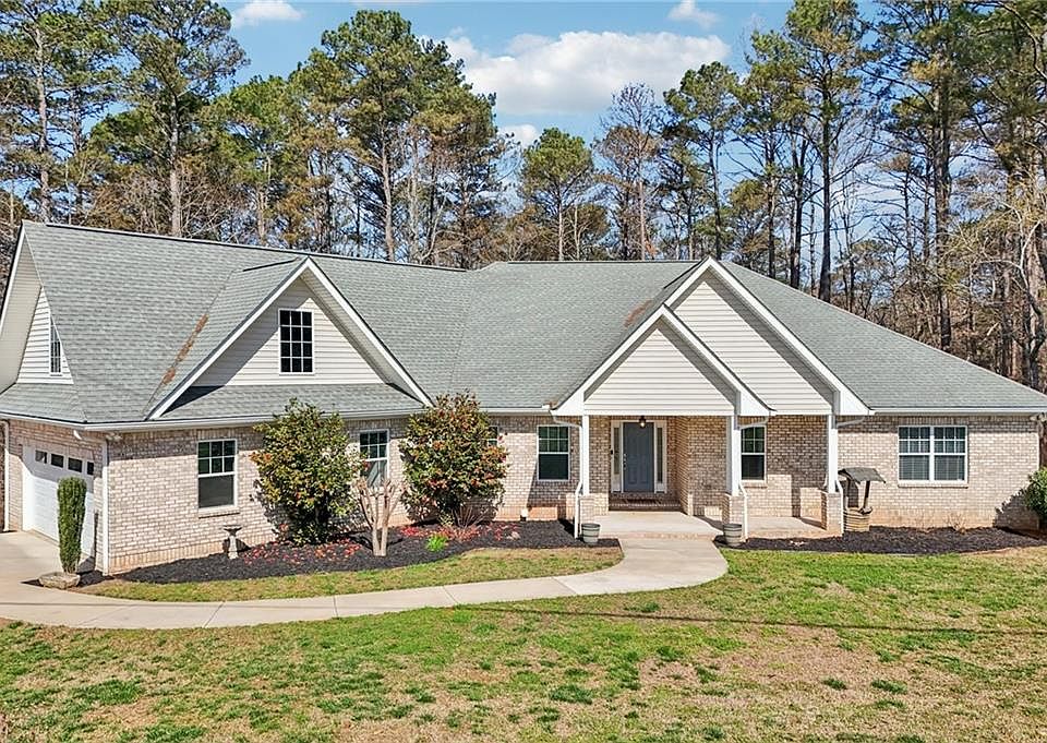 1st image of 7055 Bannister Rd