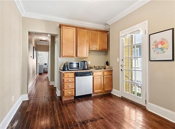 5th image of 3036 Upperline St