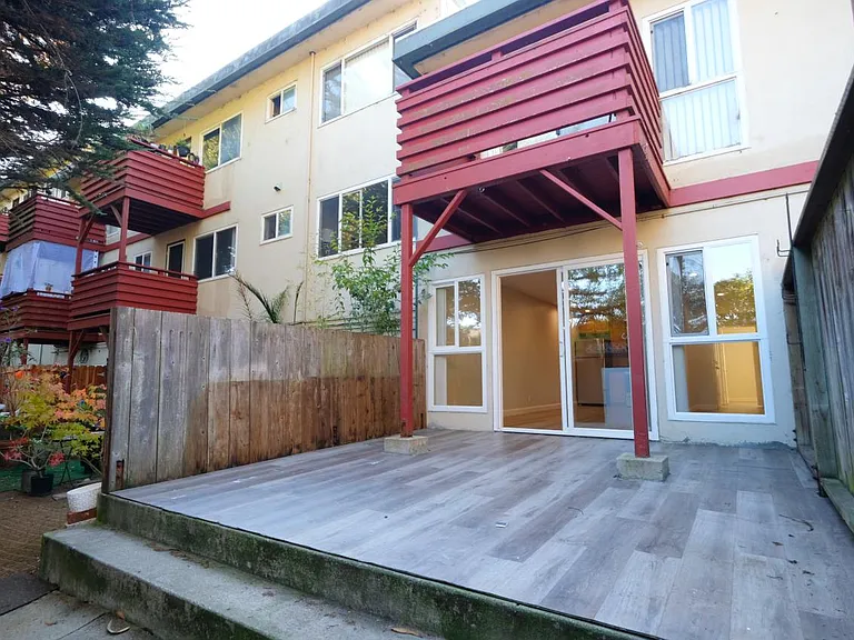 385 Talbot Ave #1 — Photo 13