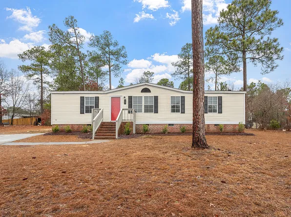 97 Brent Wood, Sanford, NC 27332