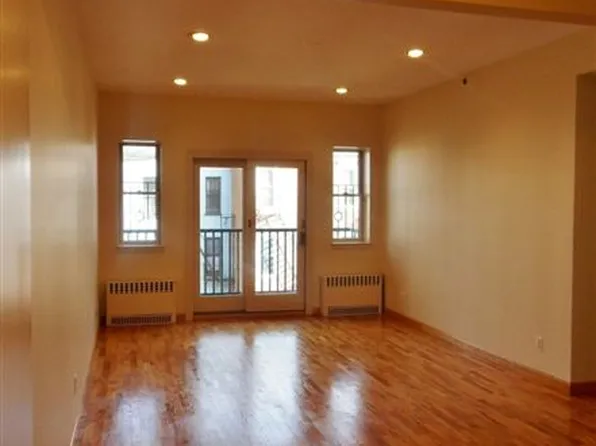 1110 Putnam Ave, Brooklyn, NY 11221