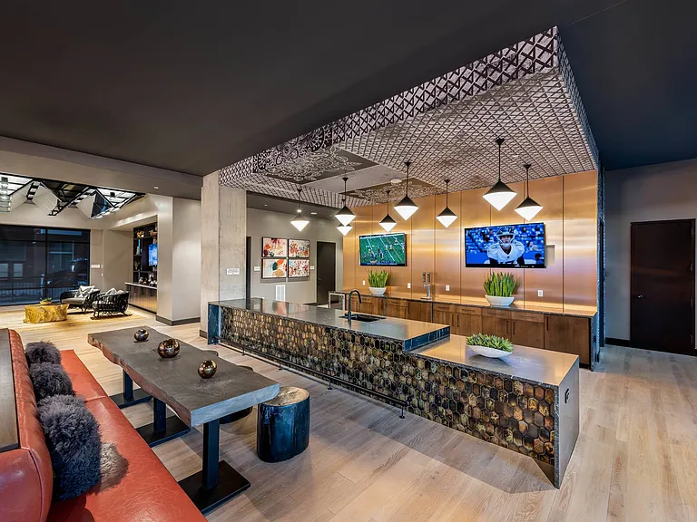 Resident Lounge