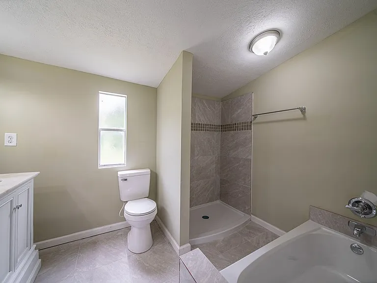 70 Shephard Dr — Photo 14