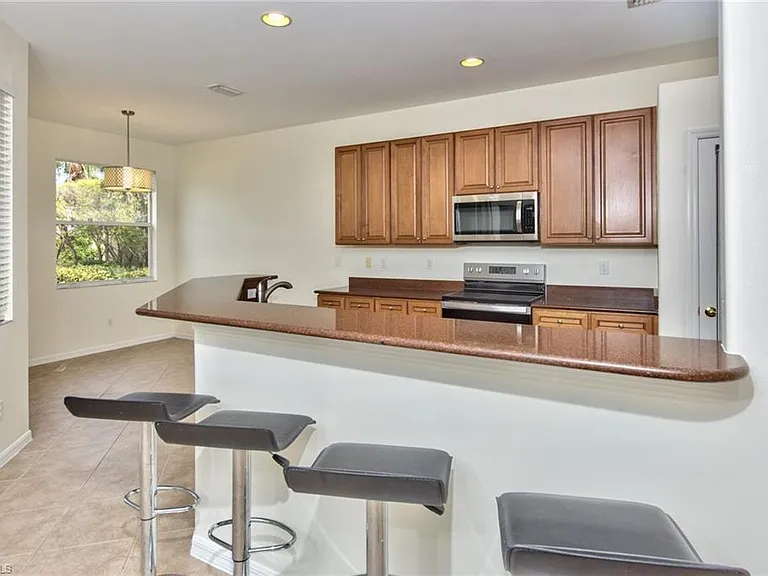 15754 Cutters Ct — Photo 7