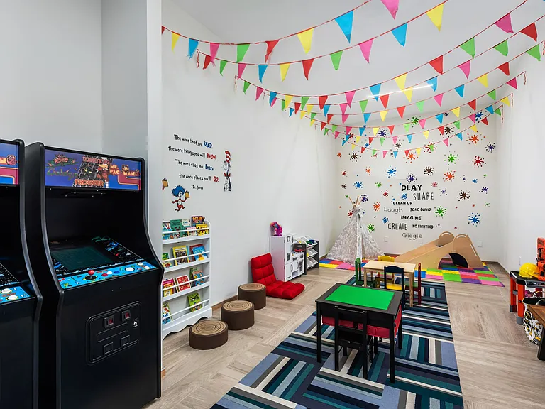 Children's Playroom at the Shoreline