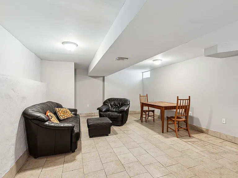 3414 Spring Garden St #A — Photo 5