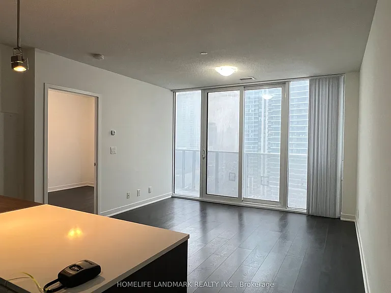 88 Harbour St #1706 — Photo 5