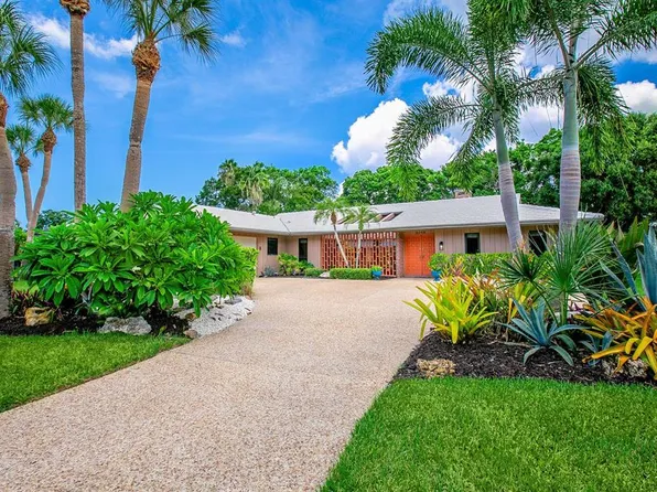 3259 PINE VALLEY DRIVE, SARASOTA, FL 34239