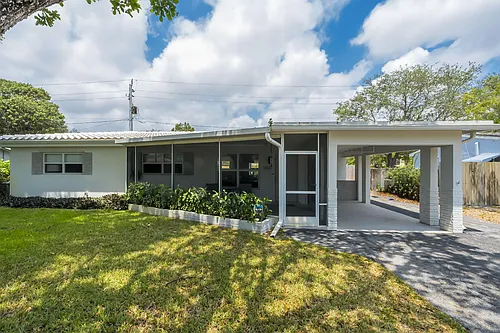1065 SW 4th Ter #1065 Photo 1
