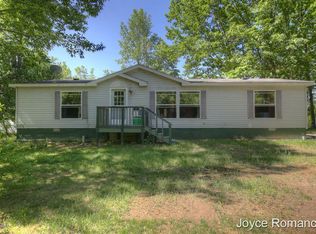 15485 Gates Rd, Howard City, MI 49329