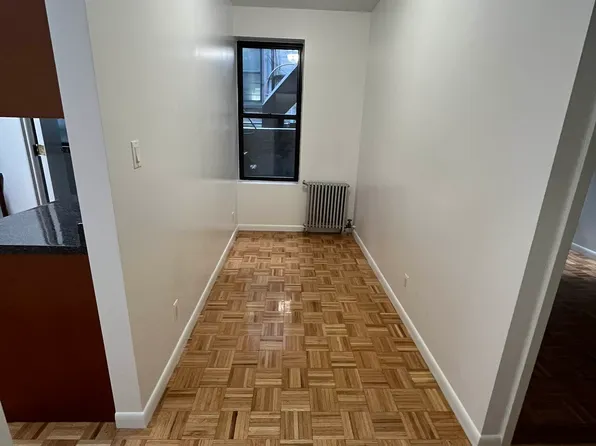 365 Broome Street 4 image 1 of 21