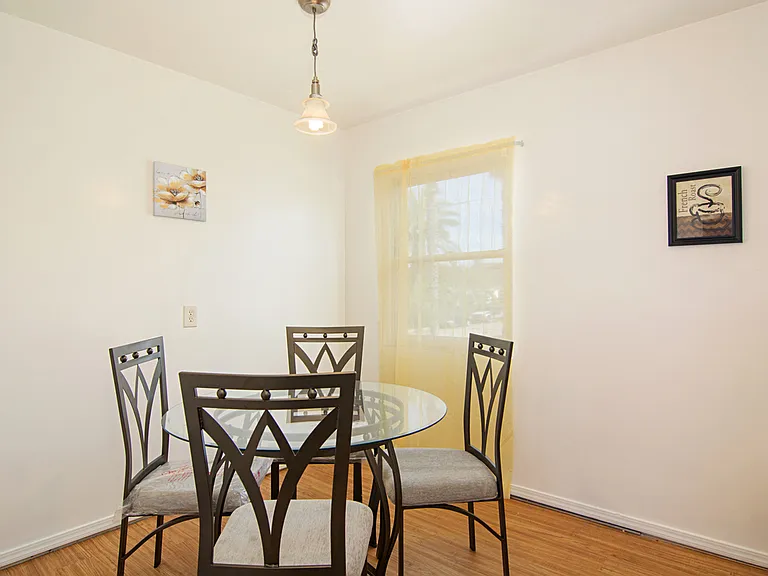2043 Sunset Cliffs Blvd — Photo 7