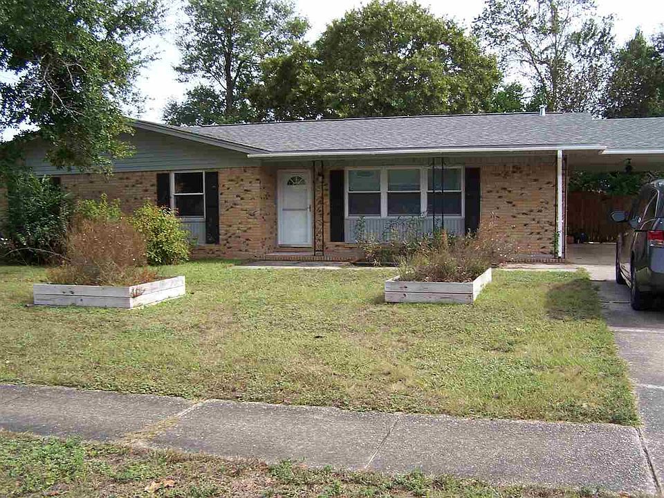 1st image of 7840 Le Jeune Dr