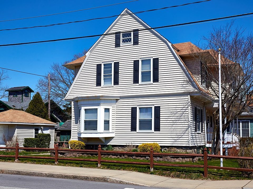 956 Robeson St, Fall River, MA 02720 MLS 73120113 Zillow