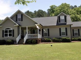 350 Fields Country Rd, Bear Creek, NC 27207