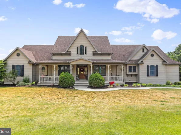 10276 Knob Rd, Mercersburg, PA 17236