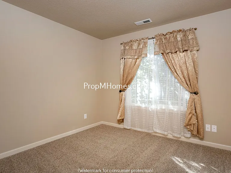 17265 Padova Ct — Photo 15