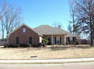 193 Oak Grove Dr, Brandon, MS 39047
