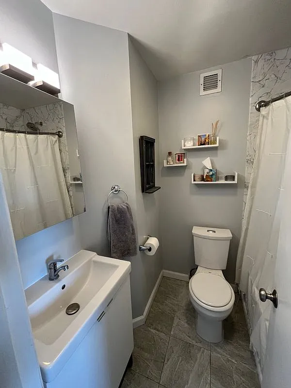1 bed, 1.0 bath, 550 sqft, $2,570 — Photo 4