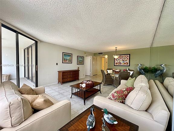 5th image of 1901 Brickell Ave APT B506