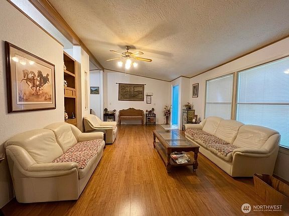 3rd image of 602 Sprague Valley Drive