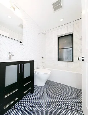 Rented by Voro New York | media 29