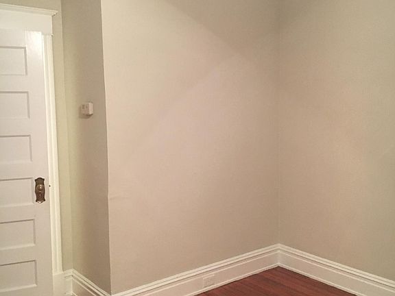 3rd image of 17 N Arthur Ashe Blvd APT 3
