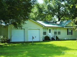 25210 Burgett Ln, Robertsdale, AL 36567
