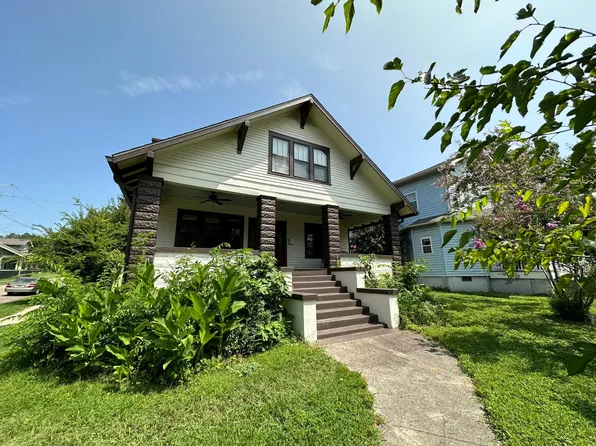 1701 Washington Ave #B, Knoxville, TN 37917