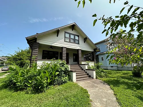 1701 Washington Ave #B Photo 1 1701 Washington Ave #B Photo 1